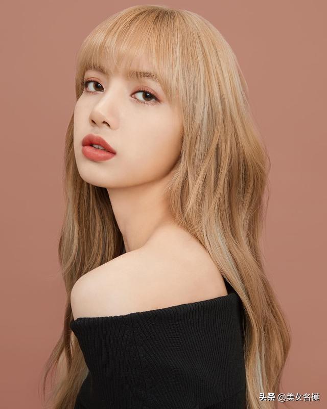 blackpink lisa barbie