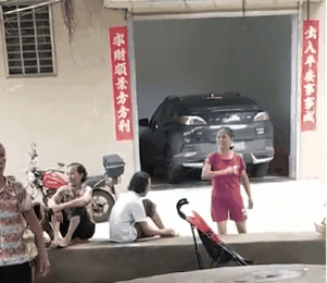 �B�ͫD�n�ԧڥh�ݨ��i���O���f�l�A�ں�O�����ѤF