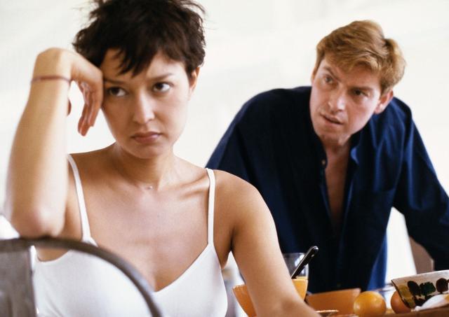 结婚多年为什么你们还经常争吵？心理学家分析根源后提出7个建议插图