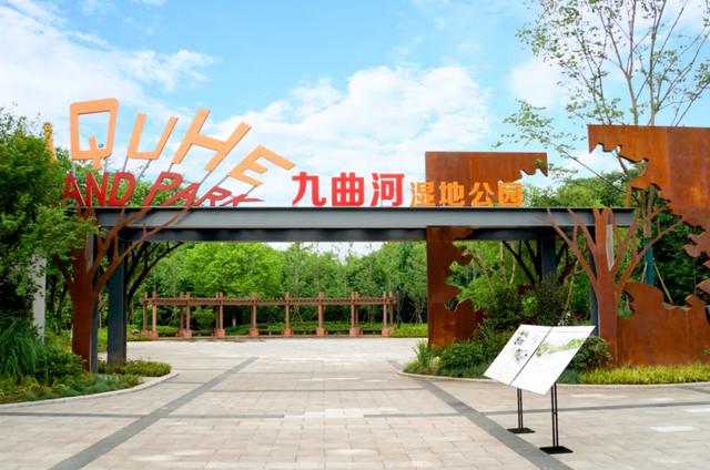 两江双晒|两江双晒 | 到开放两江，开启智慧之旅