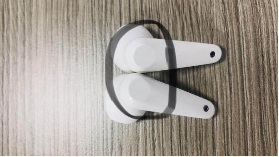 百元价位，颜值在线，连接稳定，极具性价比的XISEM 耳机