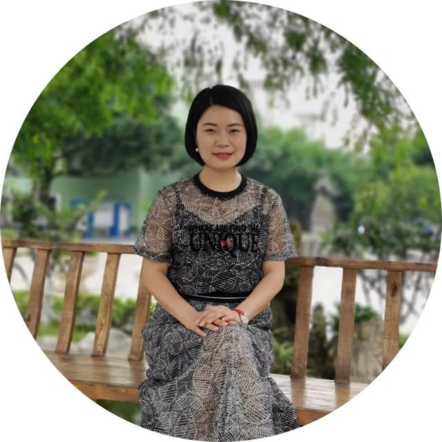 中江县继光实验学校老师荣获“德阳市优秀少先队辅导员”称号