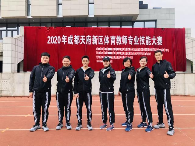 成都天府新区正兴小学：飞扬年华，展示精彩