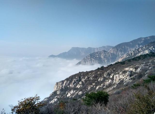 中华圣山：卢崖风光甲太室