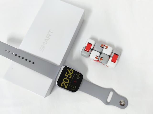 60天超长待机，IP68级防水，这款智能手表满足多种运动需求