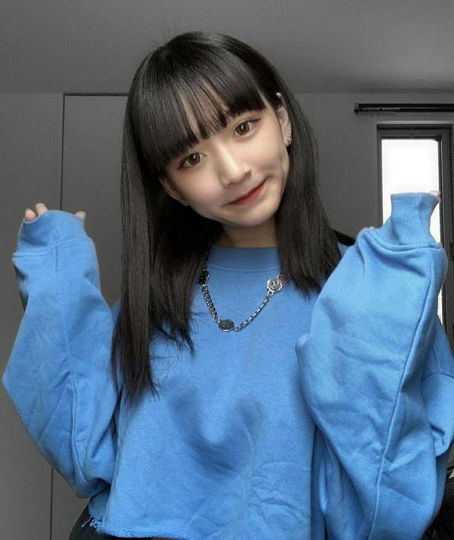 16岁日本女星产后晒照，幼嫩似没生过！