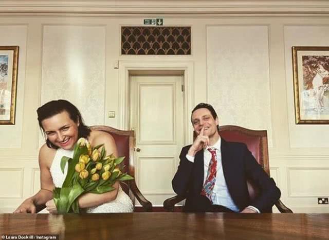 Adele Hosted The Wedding Banquet After Losing Weight By 88 Pounds And Was Very Happy Singing And Dancing Luju Bar