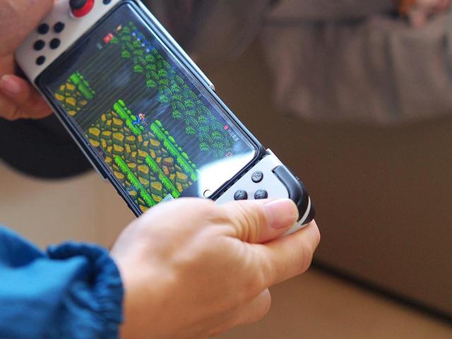 只需一个动作让你的手机可以秒变NSwitch