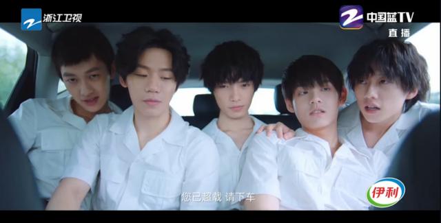 无人车驶入浙江卫视《百度好奇夜》 华少、沙溢惊呼这也太科幻了吧