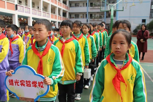 中江县继光实验学校参加“国寿小画家”少年儿童现场绘画活动纪实