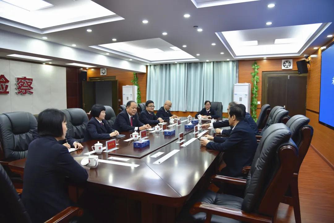 自治区检察院副检察长孟耀军到我院调研未成年人检察工作