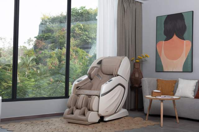 年轻人腰椎颈椎问题 joypal AI云享至尊按摩椅有高招？