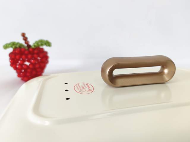 臻米多功能料理锅：4L大容量，少油不粘锅，让美食“一锅搞定”