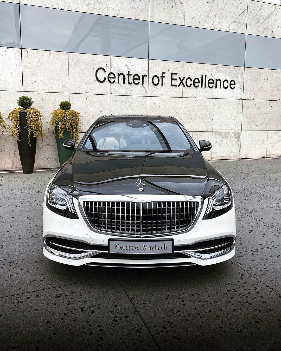 吸睛之作迈巴赫s450改装熊猫版黑白双拼色