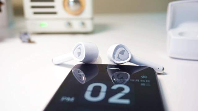 还在为圣诞礼物发愁？这款中道UNO真无线蓝牙耳机，可以了解下