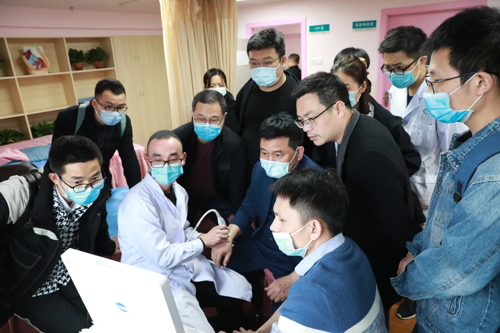 省内大伽云集，论剑运动医学
