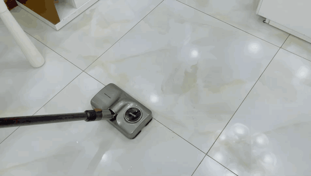 家庭清洁吸拖一机轻松搞定：洒拖F6吸拖一体机实测体验