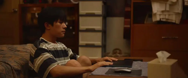 《送你一朵小红花》的七个细节和一处BUG，票房过8亿不是运气