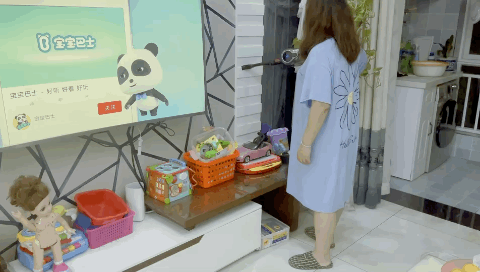 家庭清洁吸拖一机轻松搞定：洒拖F6吸拖一体机实测体验