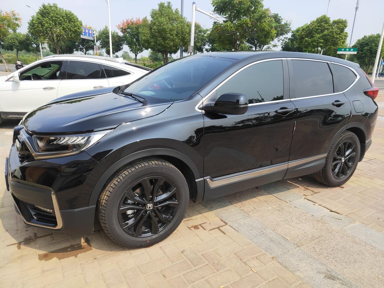 21款crv黑爵士黑色,车漆太薄了.