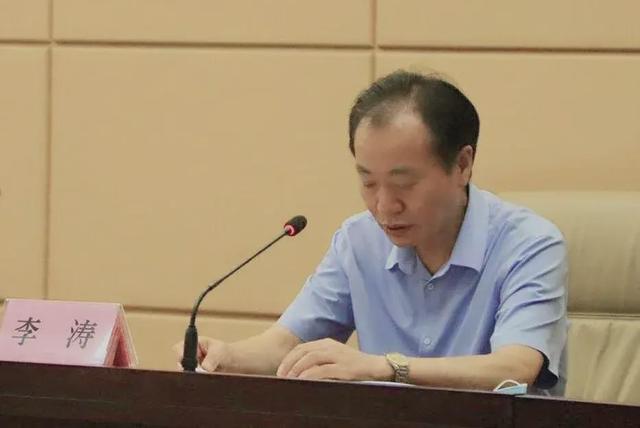河南皇沟酒业以实力发展迈入豫酒五强行列，荣膺两项省重大荣誉(图3)