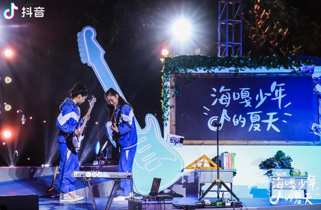 一场142万人围观的直播，这11个孩子比新裤子更耀眼夺目