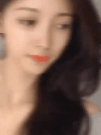 羞羞的美女GIF图片：短发清爽会跳舞的女孩 - 第2页 热门段子 热图4