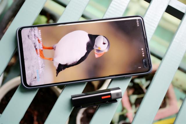 录音有什么技巧？塞宾智能蓝牙麦克风给你正确示范