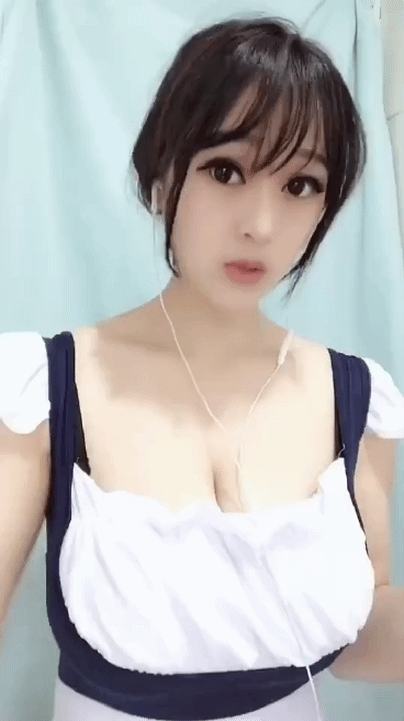 老司机GIF动态图：是谁拿走了我的方向盘 搞笑gif 热图5