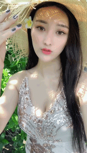 羞羞的美女GIF图片:短发清爽会跳舞的女孩 热门段子 热图3 羞羞的美女GIF图片:短发清爽会跳舞的女孩 热门段子 热图3