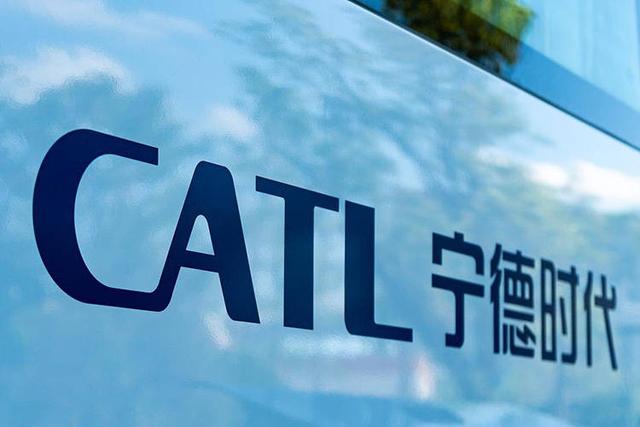 宁德时代或将研制“底盘电池”，续航推至800km时代