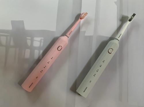 口腔|口腔溃疡反反复复，久治不愈会癌变？电动牙刷助你一臂之力