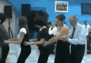 美女内涵图GIF 铃原爱蜜莉肌肤白嫩吹弹可破 - 全文 热门段子 热图6