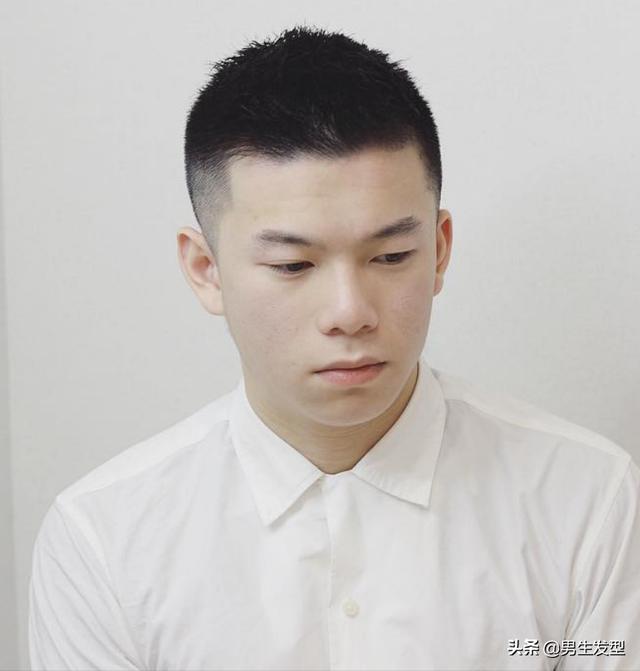 今夏10款最帅气的男生发型5种风格让你清爽又时尚