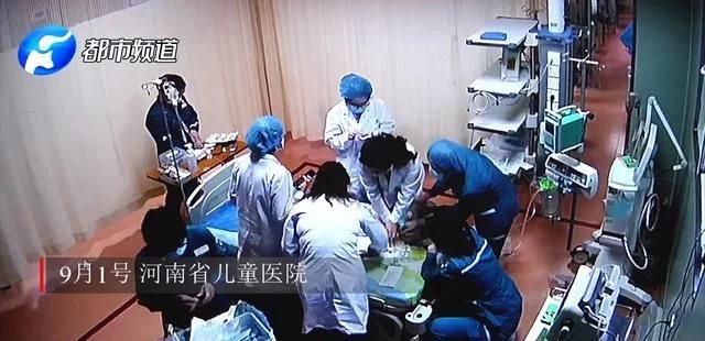 男婴吃饼干窒息，家人放弃治疗 黄金4分钟家长必读