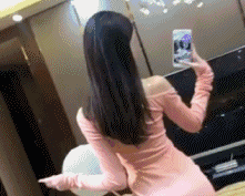 内涵GIF美女动态图：光看背影就知道是个大美女图3