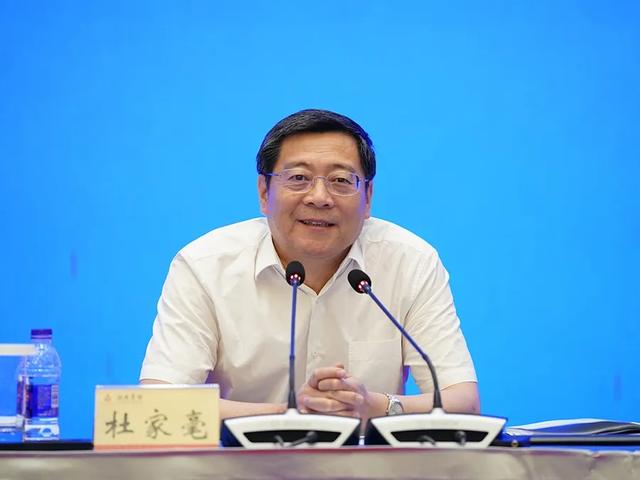鹽津鋪?zhàn)荧@評(píng)湖南農(nóng)業(yè)優(yōu)勢(shì)特色產(chǎn)業(yè)30強(qiáng)企業(yè) 鹽津鋪?zhàn)荧@評(píng)湖南農(nóng)業(yè)優(yōu)勢(shì)特色產(chǎn)業(yè)30強(qiáng)企業(yè)
