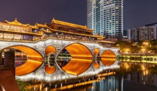 四川成都，中國十大古都之一，有天府之國的稱號