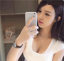 美女会动的内涵GIF图片 ​水岛津实粉衣电梯女图3