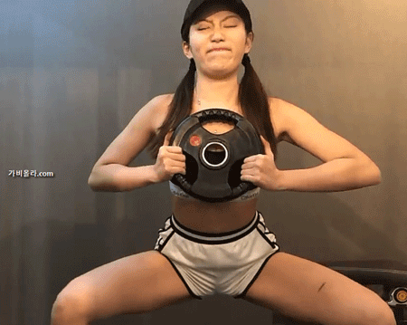 老司机GIF动态图：是谁拿走了我的方向盘