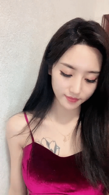 美美的GIF动图：拥有无敌身材的妹子 趣图集 热图6