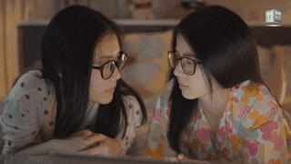 美女动图GIF图片：听说看内衣秀的都是男人 - 全文 邪恶集 热图12