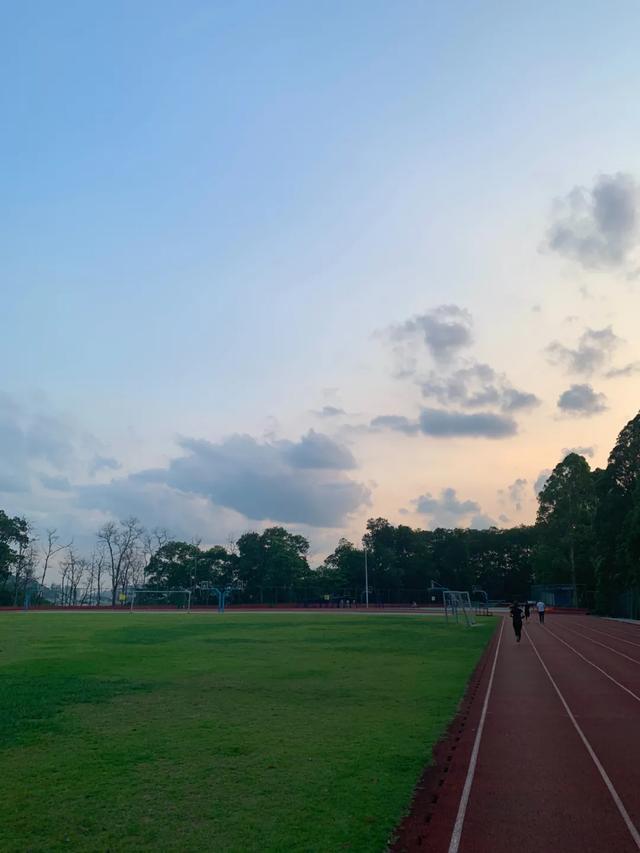21载风雨兼程，涉外集团谋划“大教育+大健康”谱新篇