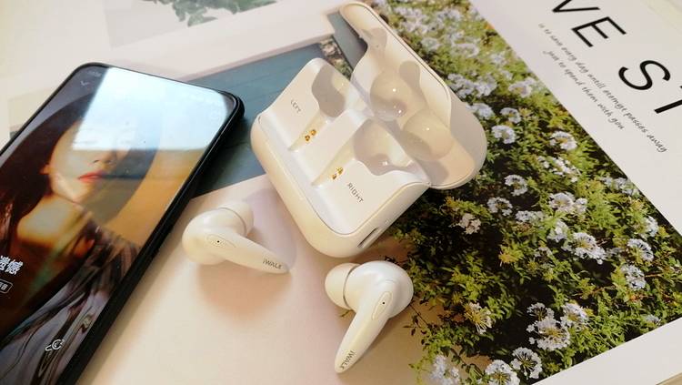 好声音高颜值 TWF蓝牙耳机首选： iWALK魔音耳机开箱