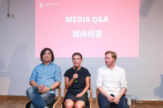 曾一夜爆红却选择流浪，这位“快女”活的也太酷了！​