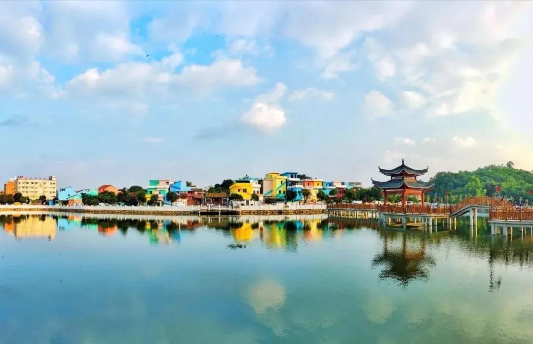 刷爆朋友圈东莞这条彩虹村颜值超高到处都是小清新ins风