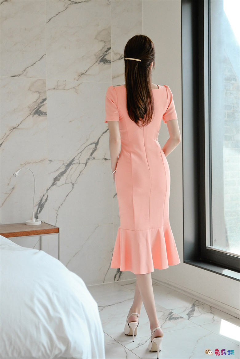 孙允珠丨彼得堡棉花蜜糖浪漫鱼尾摆裙