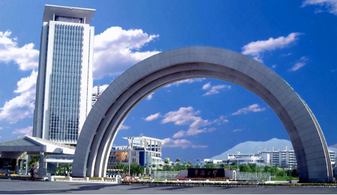 罗丽芬控股携手华侨大学开发智能护肤模式