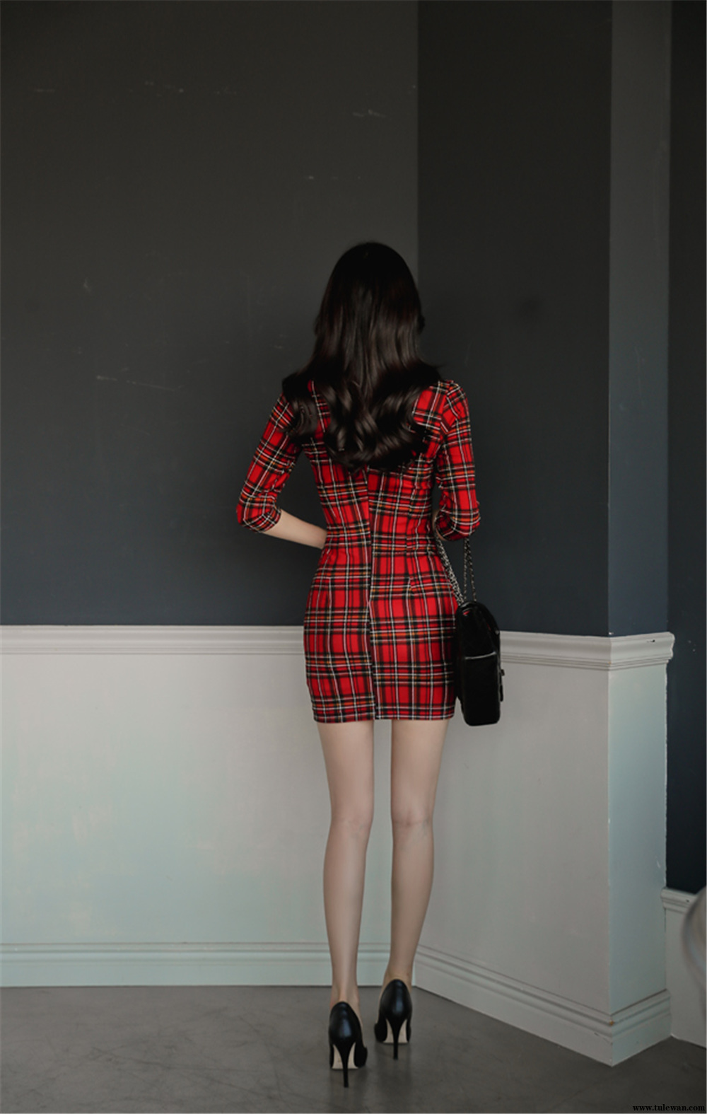 孙允珠丨枫丹秋露午后悠暇细密格子裙