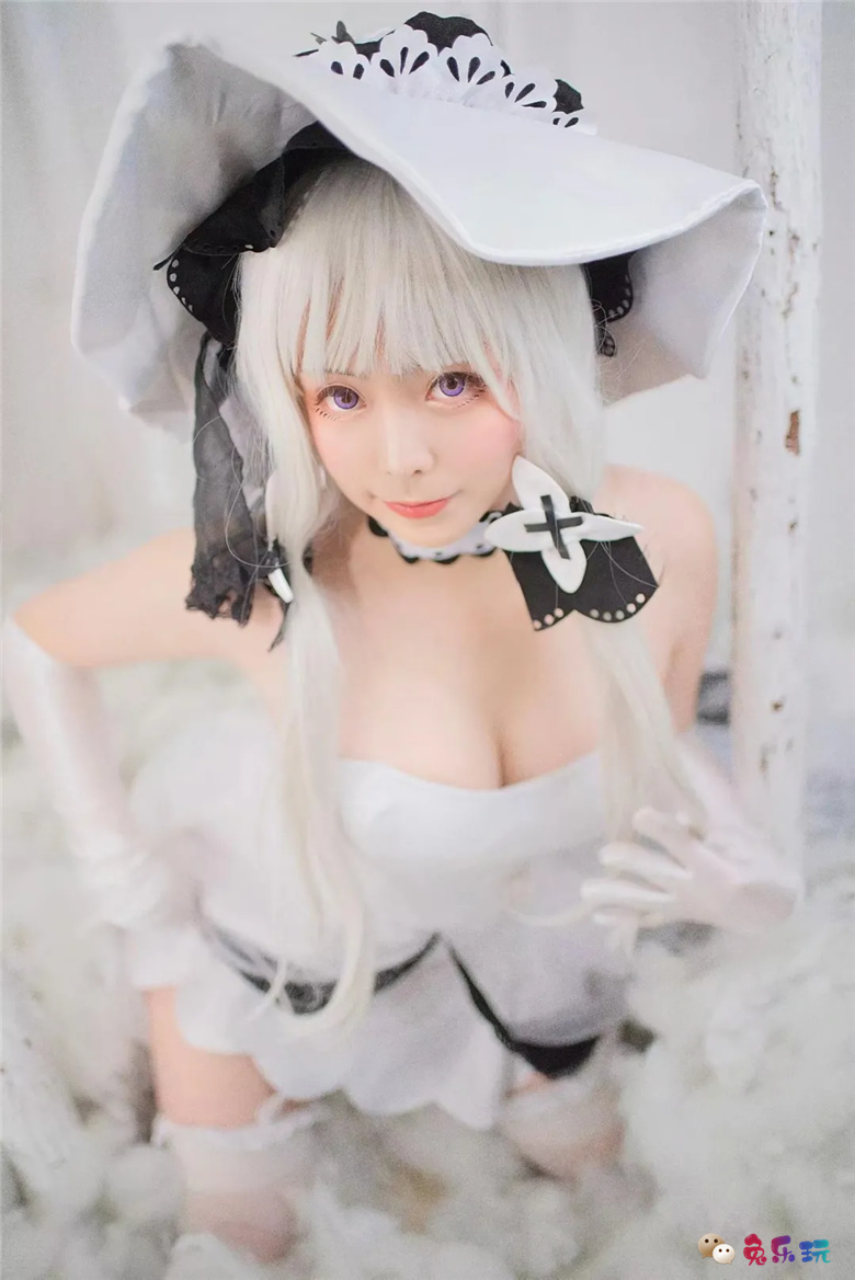 阿衫丨《明日方舟》斯卡蒂 泳装